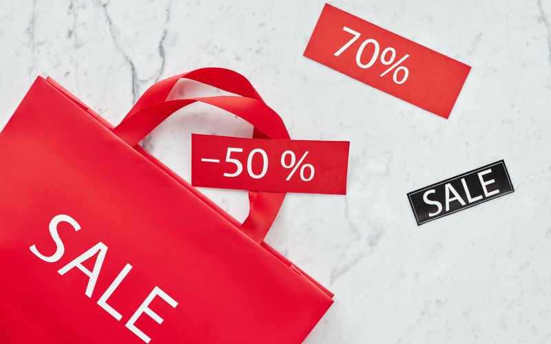 Featured image for “12 Daily Deal Marketing Strategies That Actually Work”: Daily Deal Marketing
