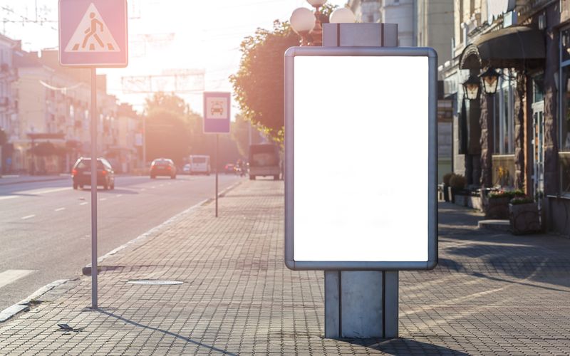 Featured image for “A Practical Guide to Display Advertising”: Display Advertising