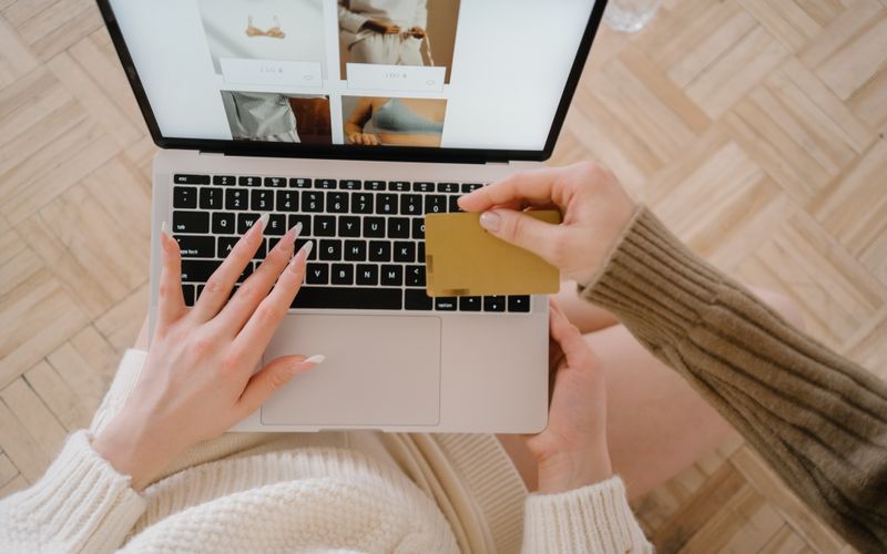 Featured image for “Building a E-Commerce Strategy From Scratch”: E-Commerce