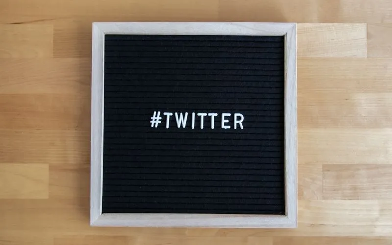 Featured image for “How Twitter Marketing Changed Digital Marketing in 2006”: Twitter Marketing